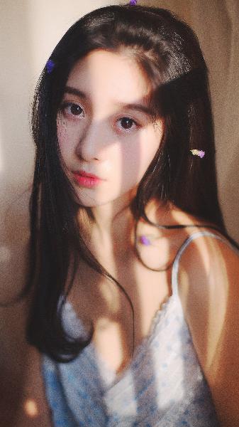 清冷男配穿成海棠总受